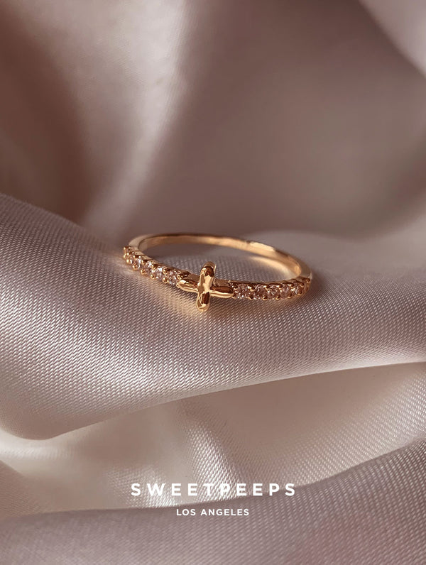 Simply Perfect Band Ring