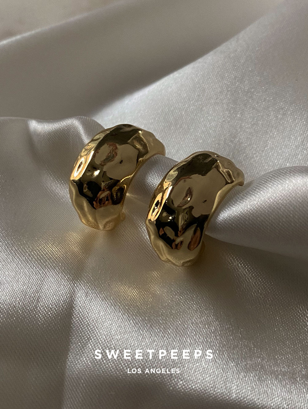 Medium Size Hammered Hoops