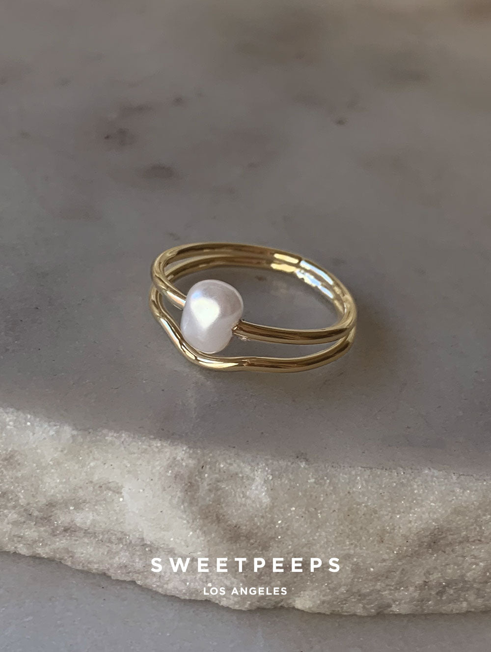 Ballerina Core Pearl Ring