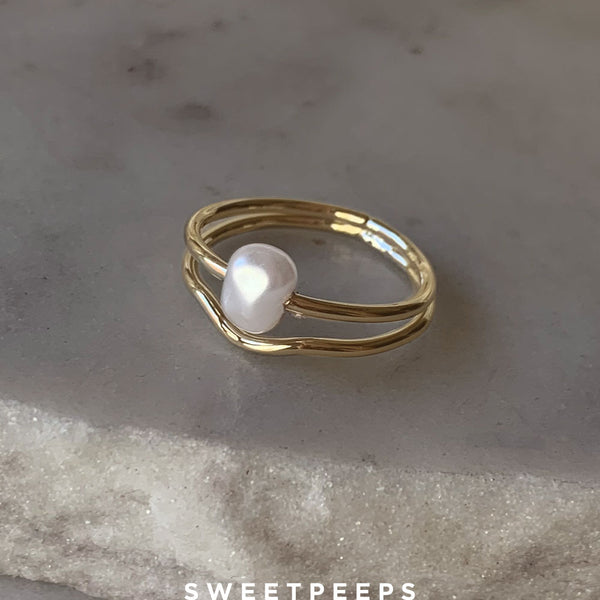 Ballerina Core Pearl Ring – SP Inc.