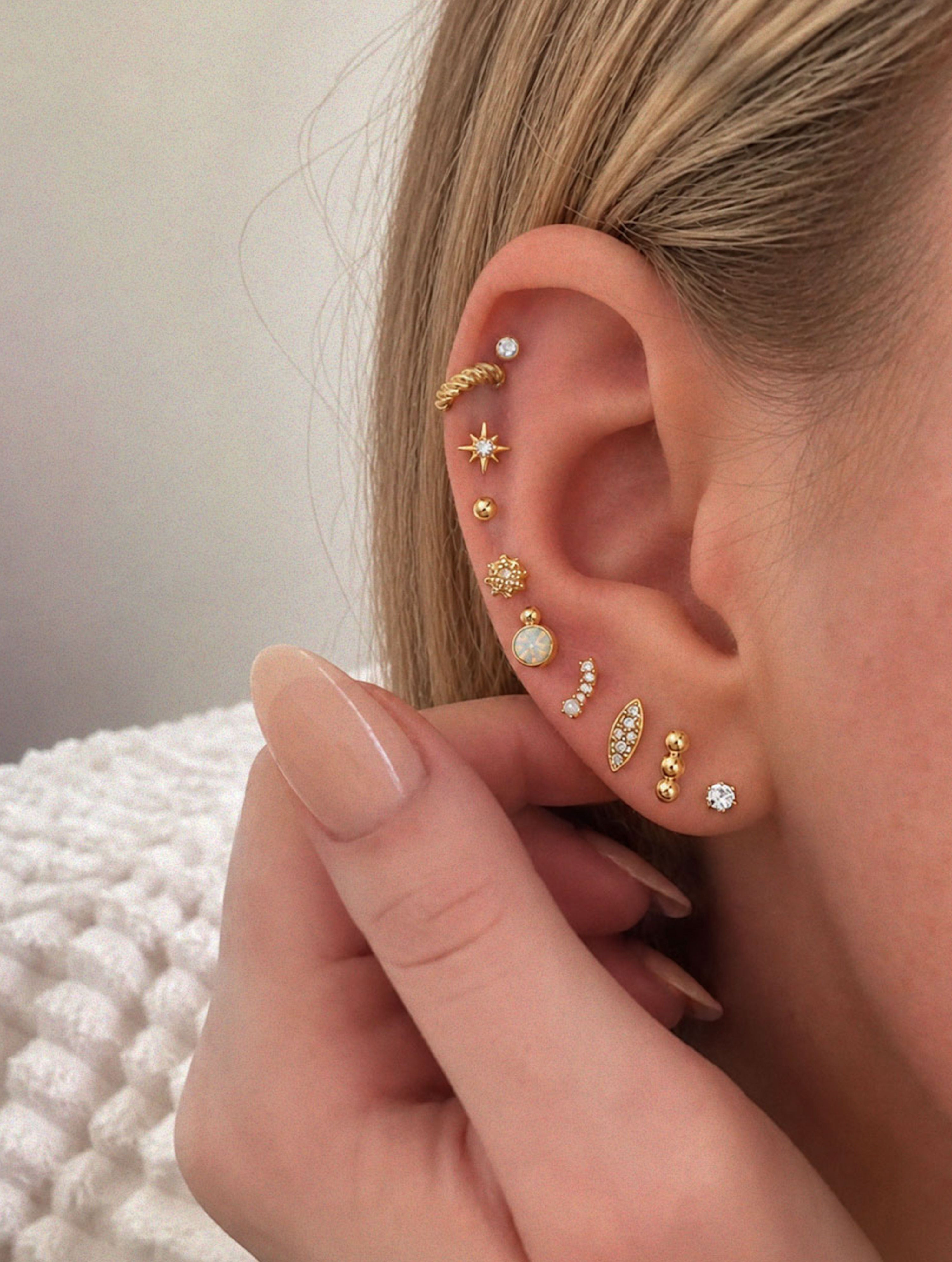 Opal Stud Set