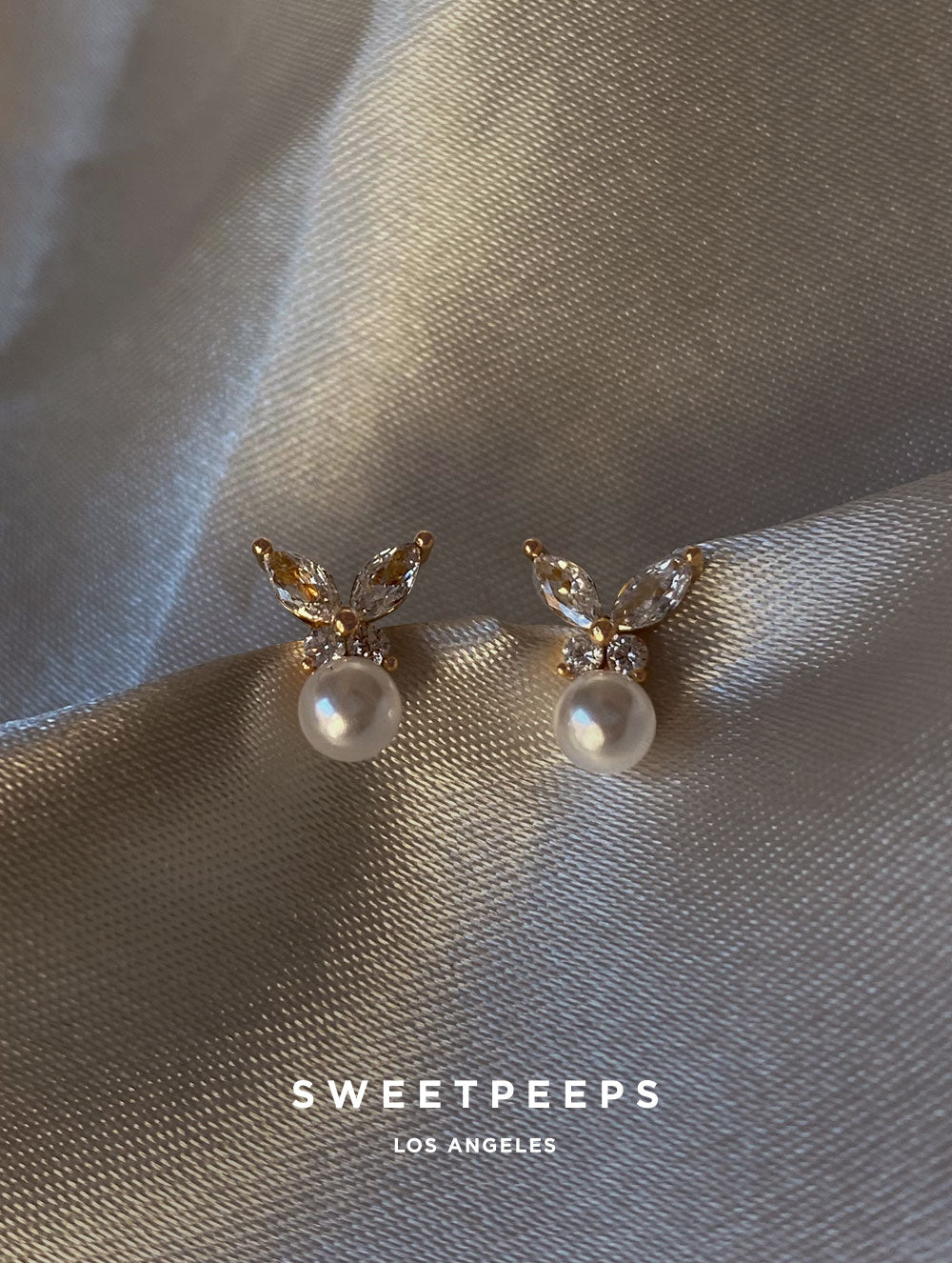 Robin Pearl Studs
