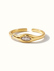 Noémie Signet Ring