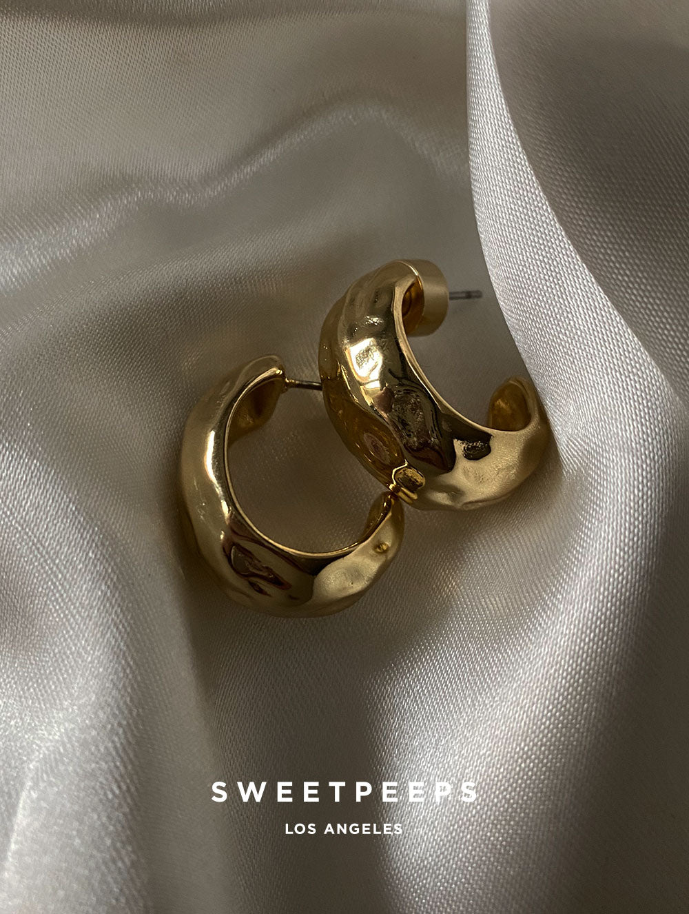 Medium Size Hammered Hoops