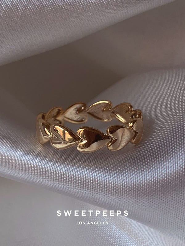 Evangeline Heart Ring