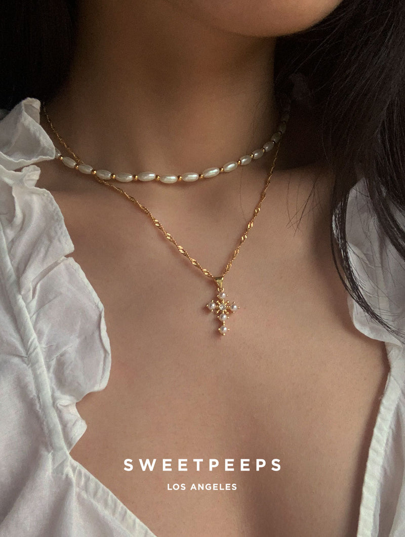Pearl Clover Necklace, Dainty Best Friend Gift, Birthday Gifts For