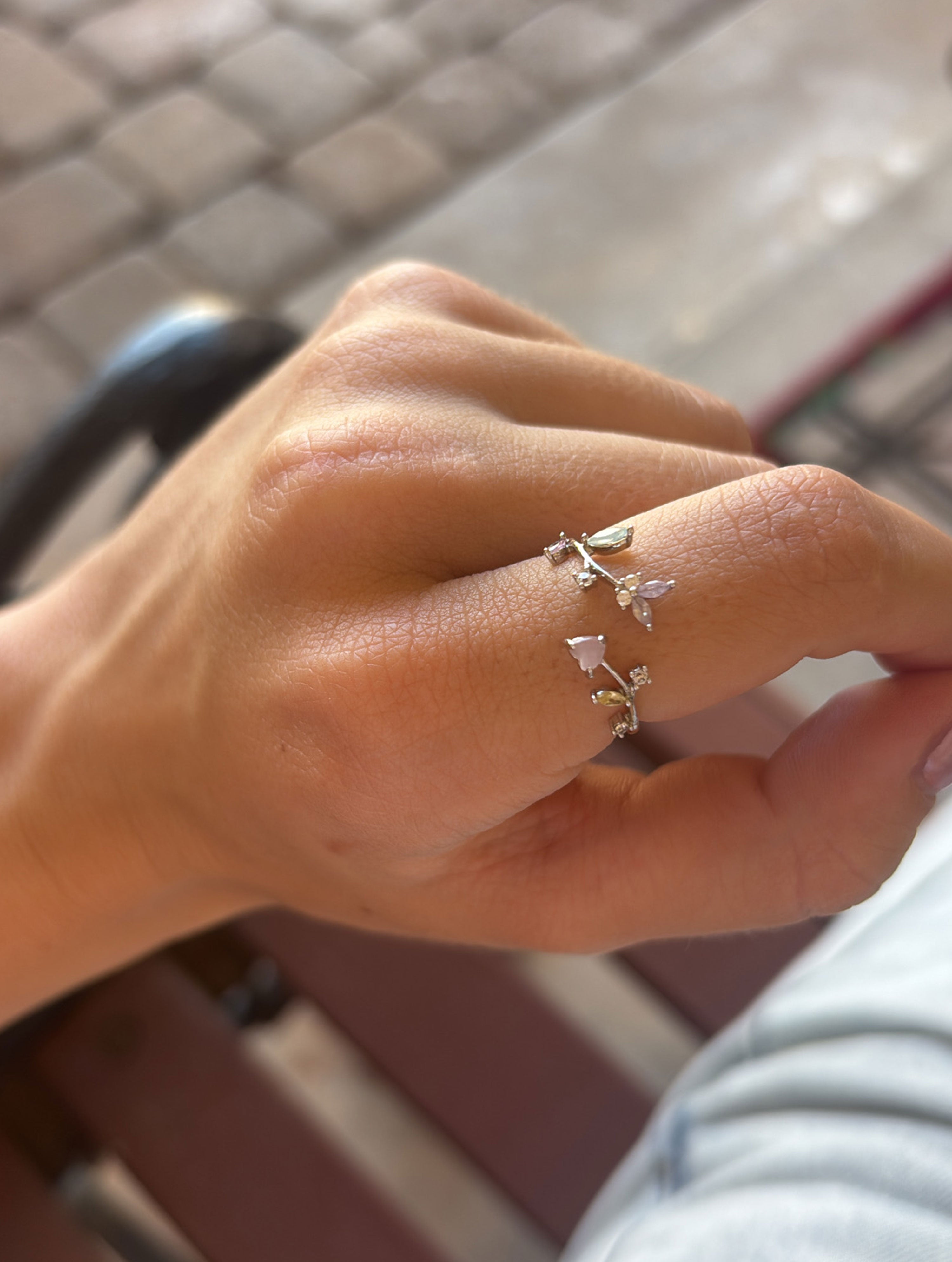 Mika Butterfly Hearts Ring - Silver