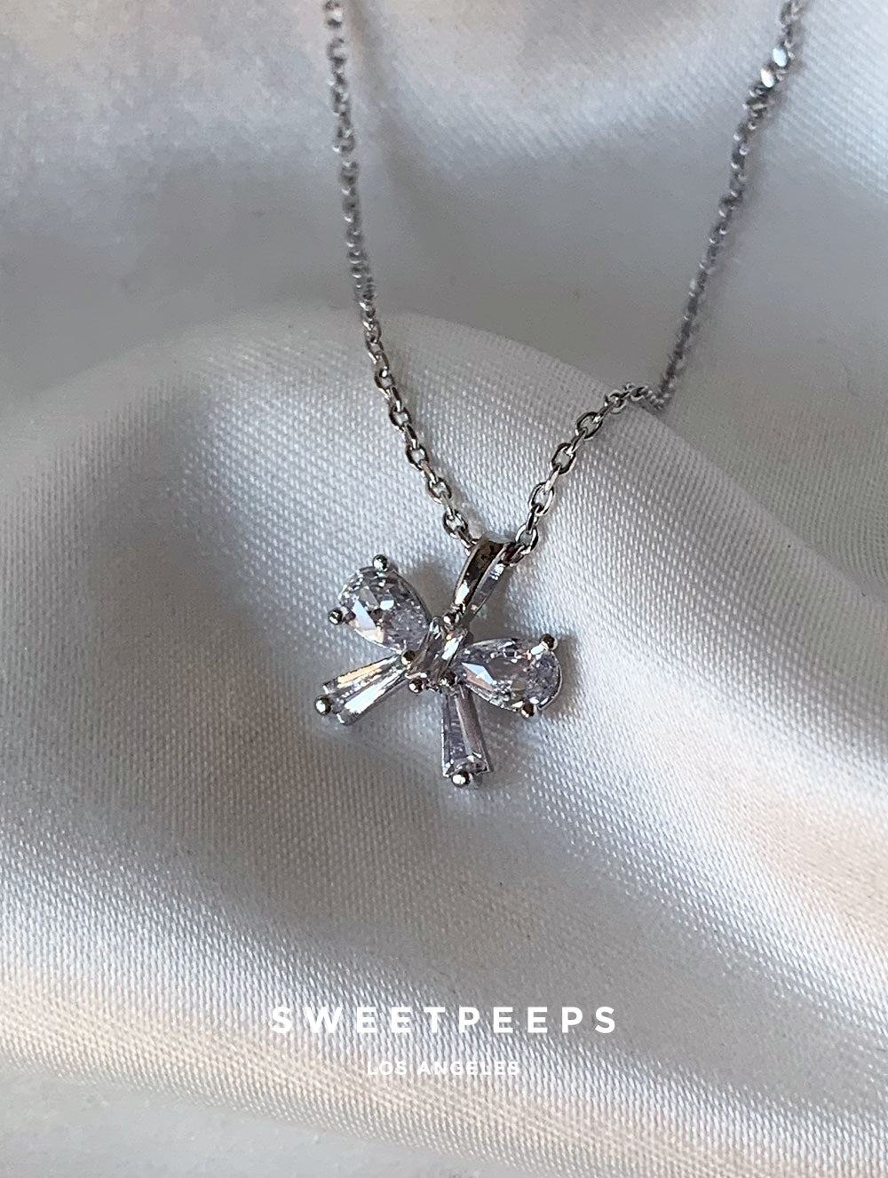 Silver Sweet Bow Necklace