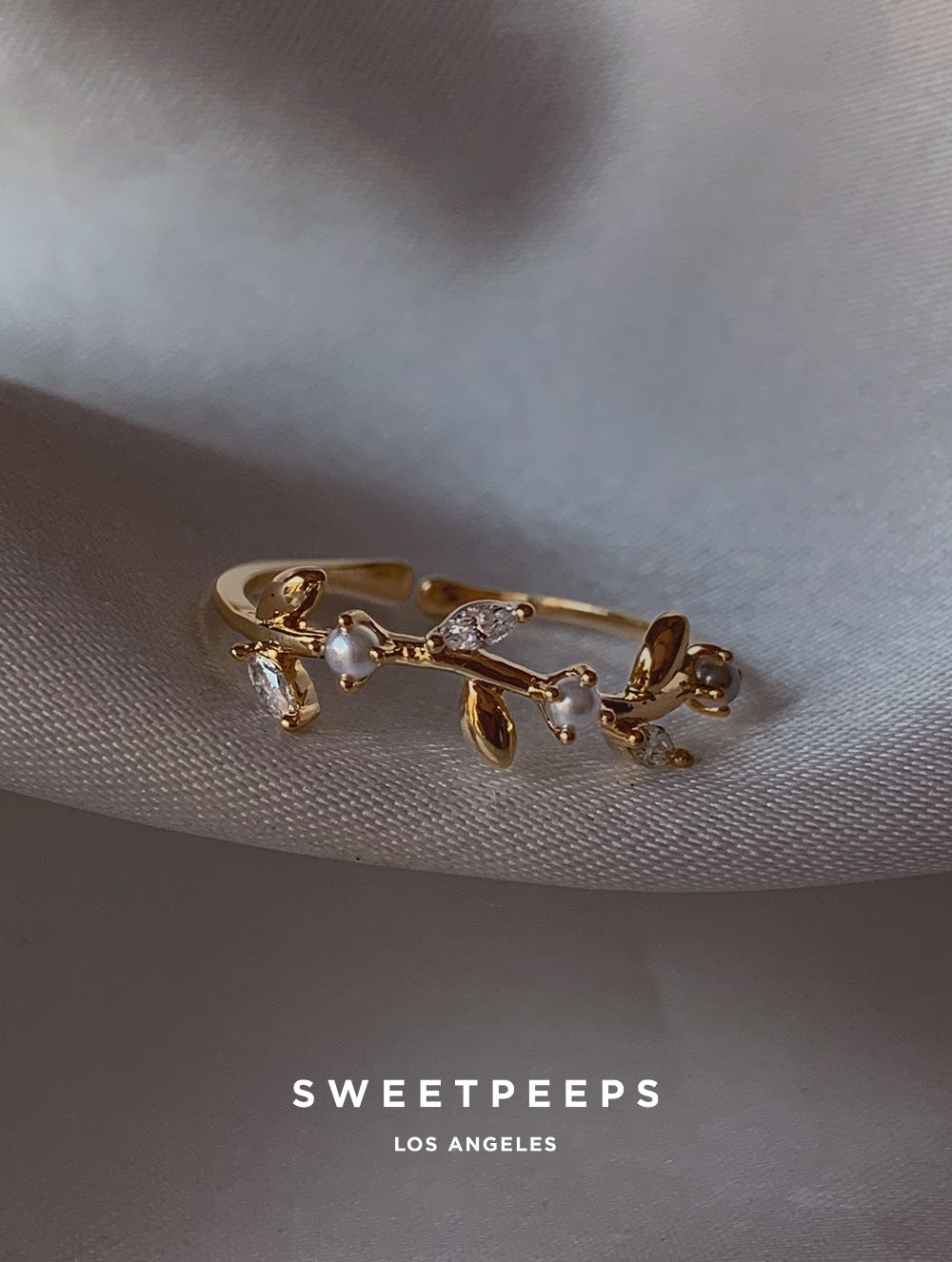 Georgia Pearl Leaf Ring