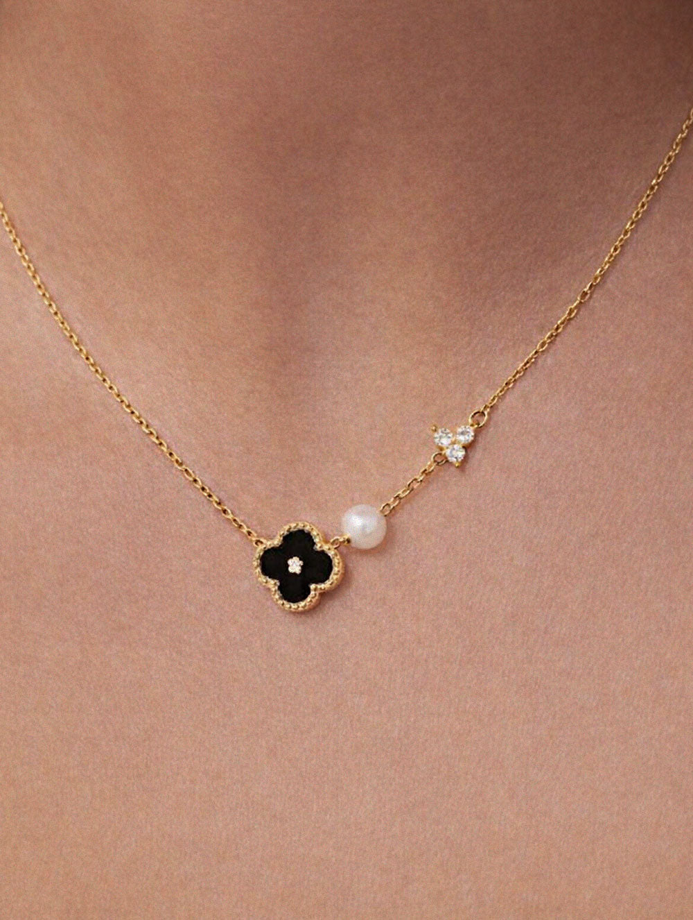 Sloane Tiny Black Clover Necklace