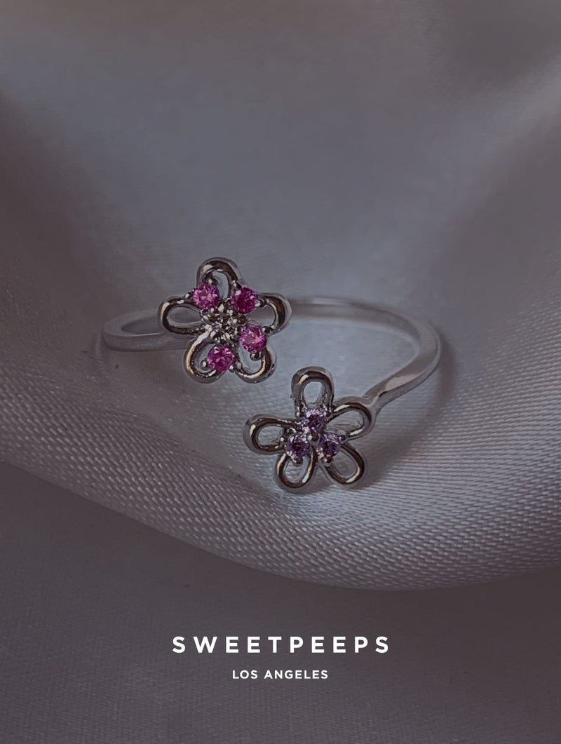 Waterlily Petals Ring - Silver