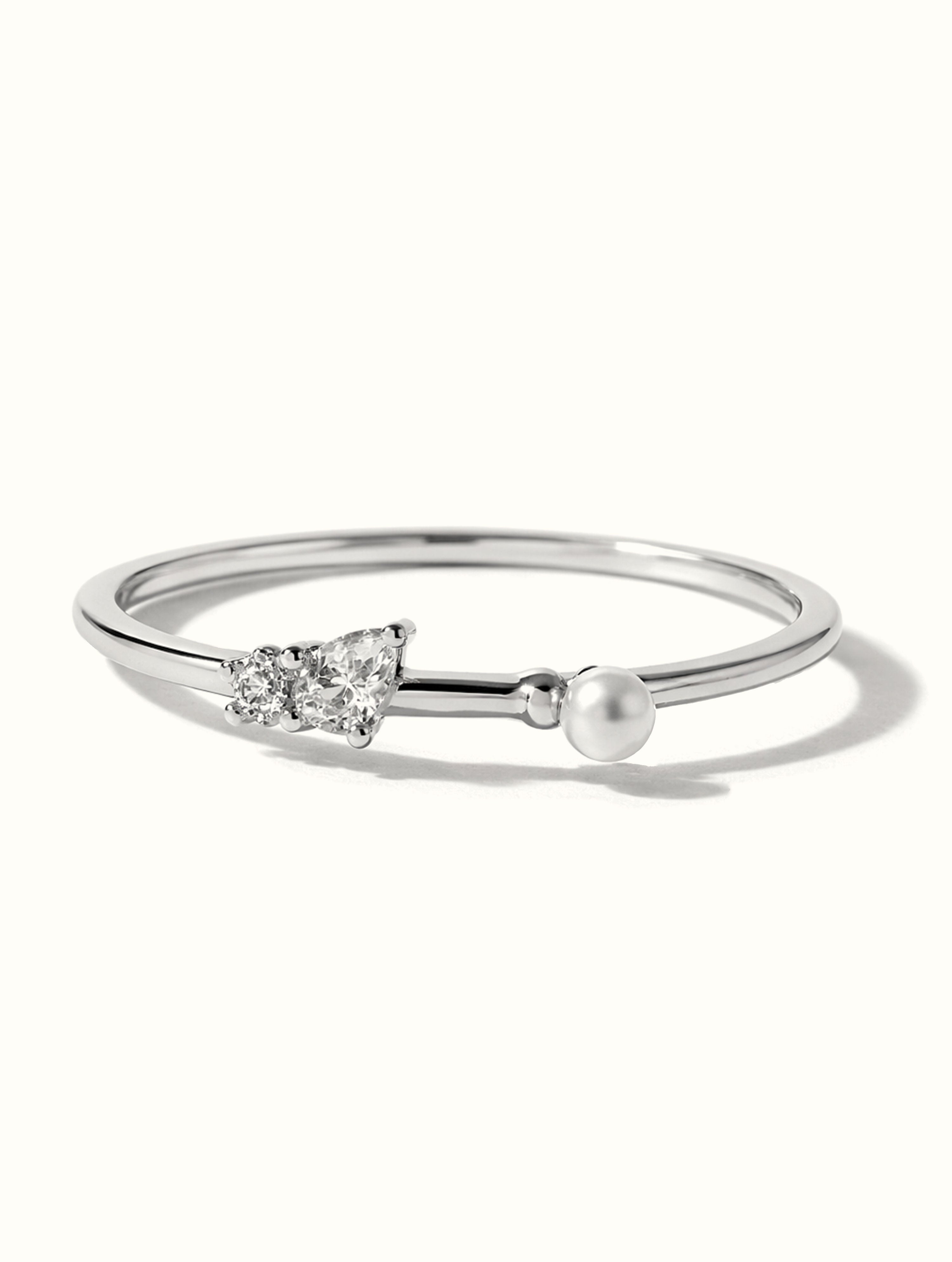Effie Thin Pearl Ring - Silver