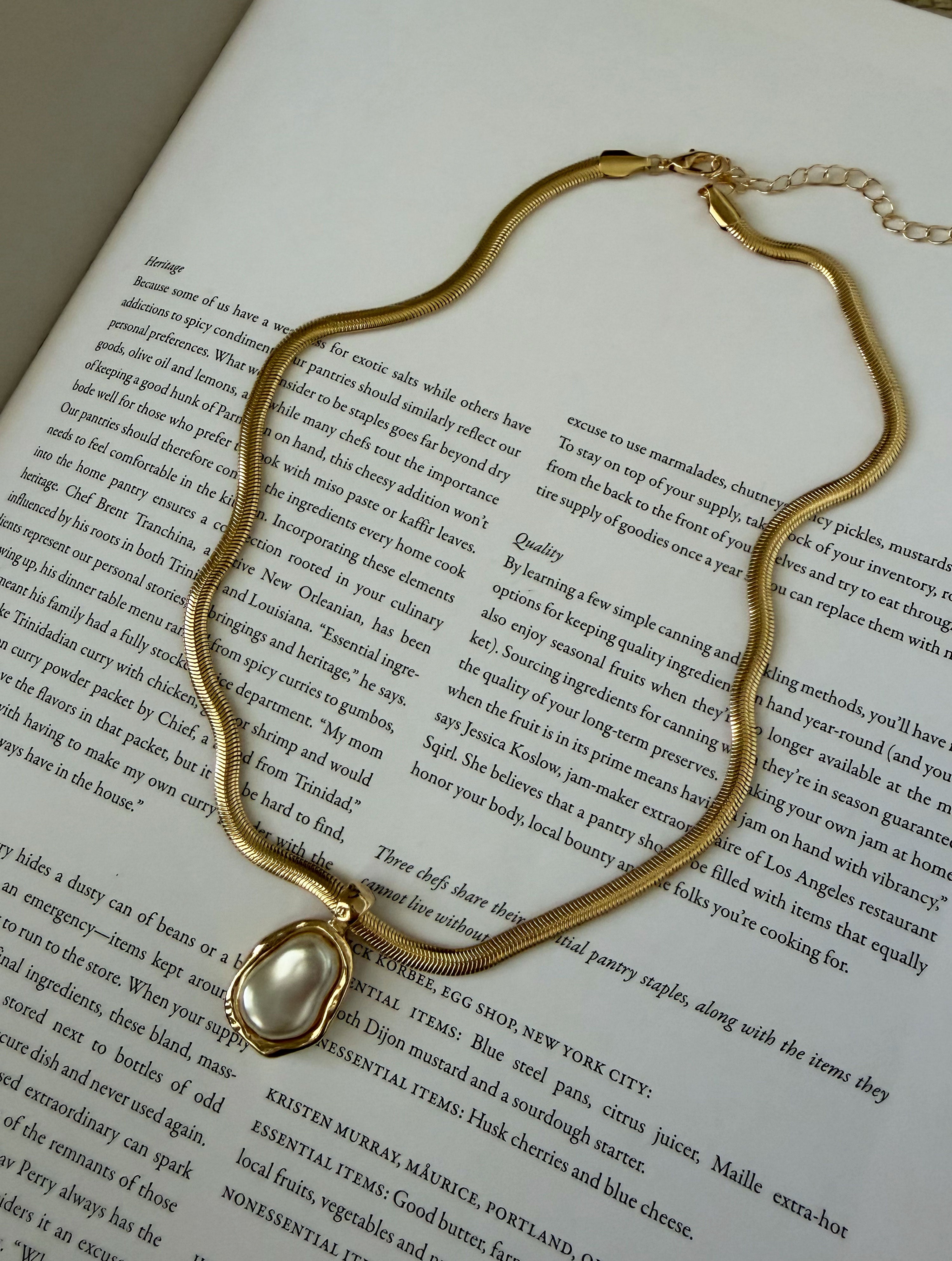 Nella Stone Necklace