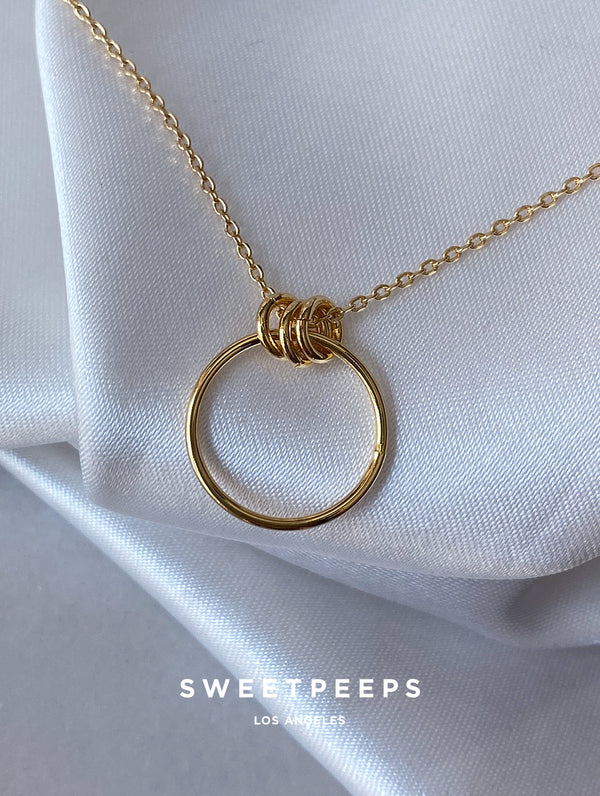 Infinite Circles Necklace