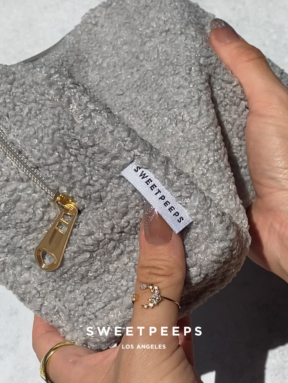 Teddy Bear Pouch (Gray)