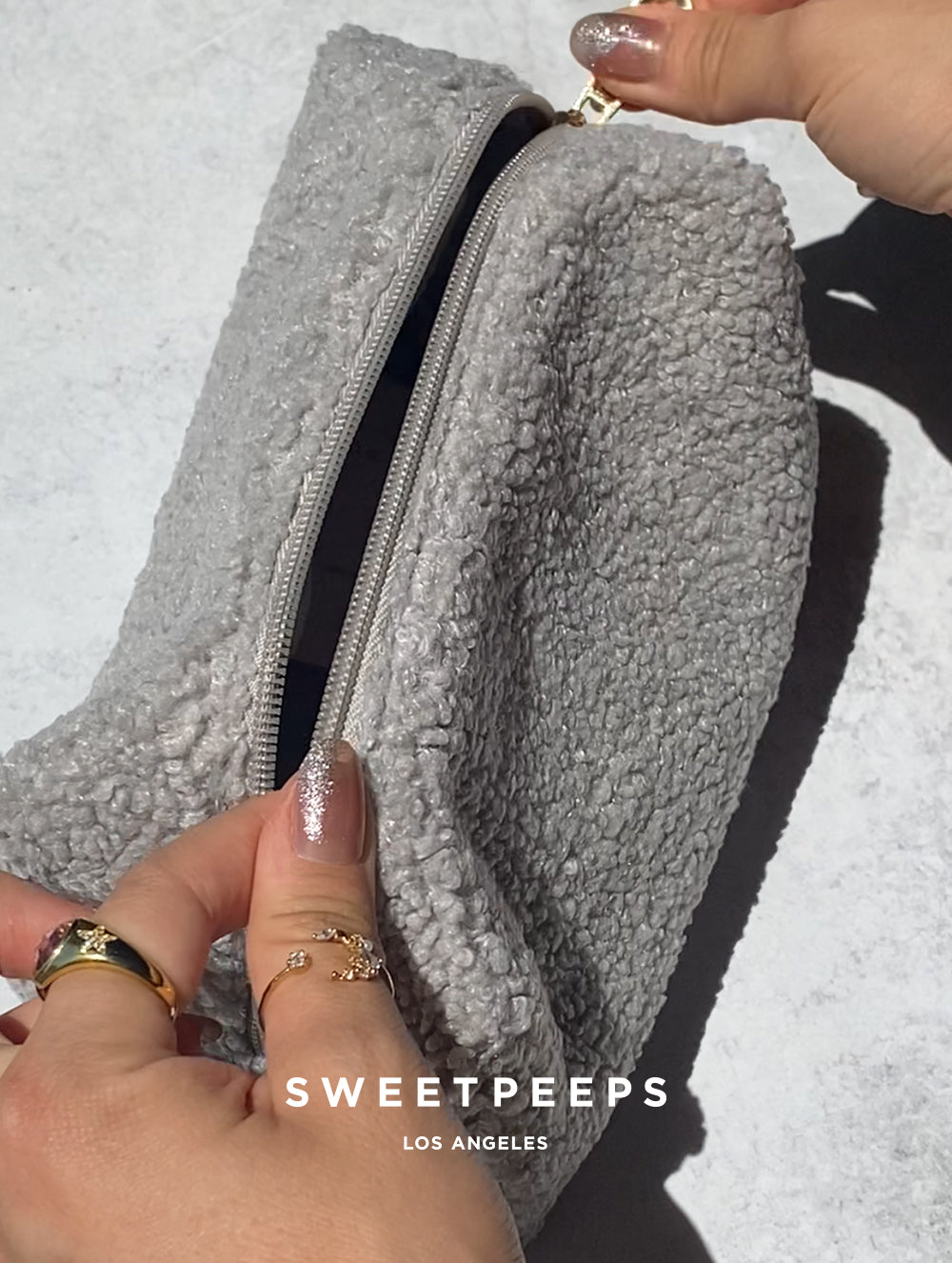 Teddy Bear Pouch (Gray)