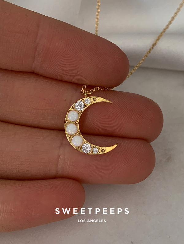 Raelynn Pearl Moon Necklace