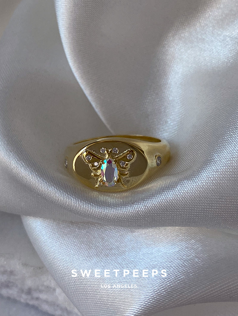 Opal Bee Signet Ring (Bee Signet)