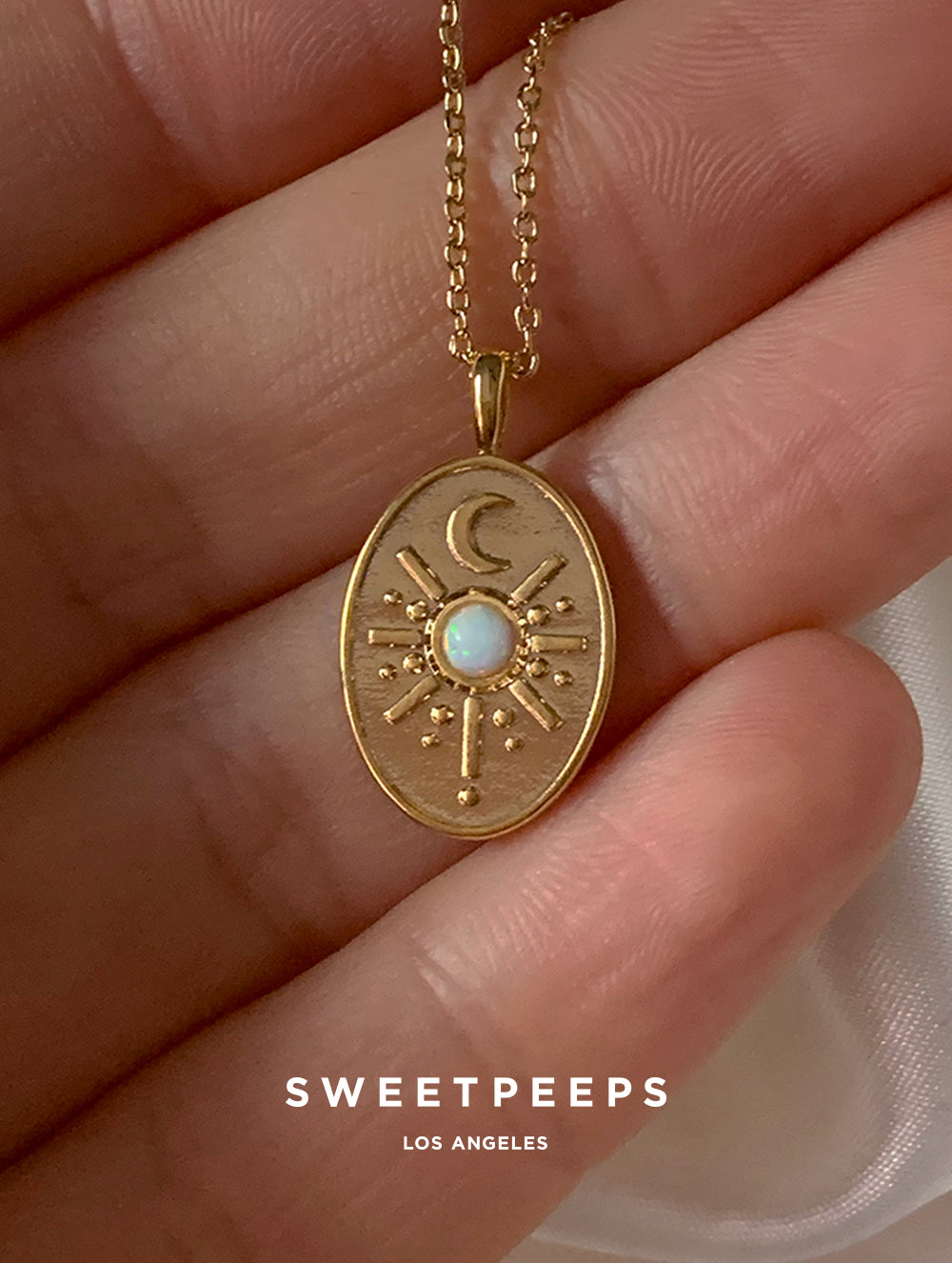 Starchaser Oval Necklace