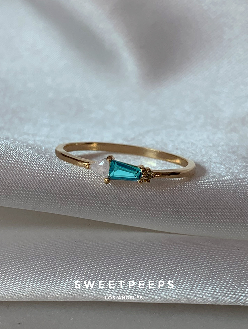 Blue Lagoon Dainty Ring