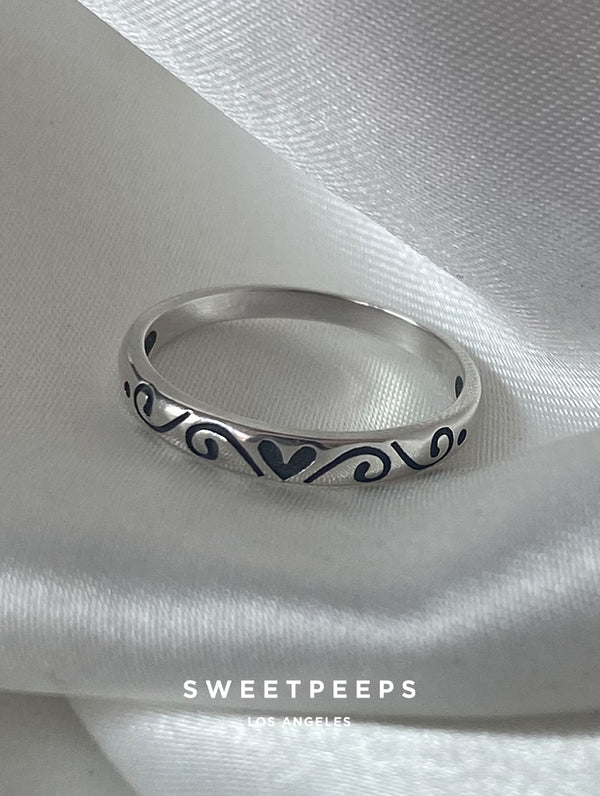 Sterling Silver Engraved Heart Ring