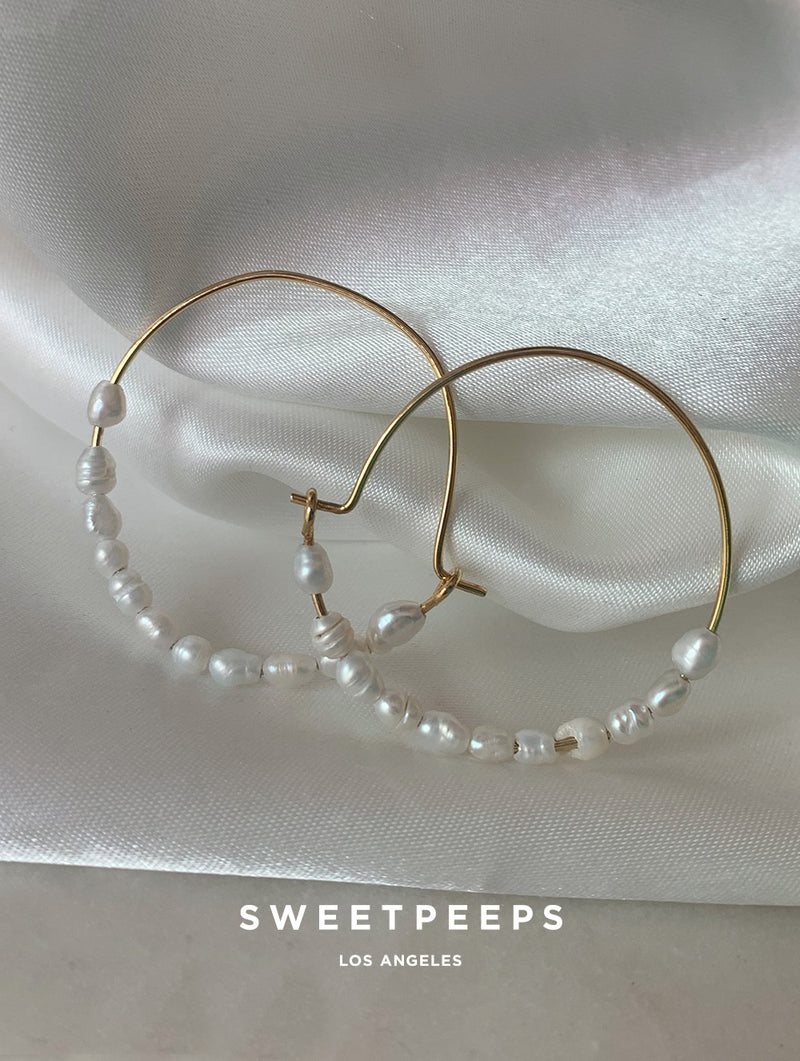 Stacy Wire Pearl Hoops