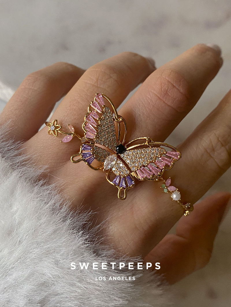 Pearly Butterfly Ring